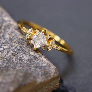 😍Noble Square Flower Gold Plated Princess Ring for Women, LDMCM074-6